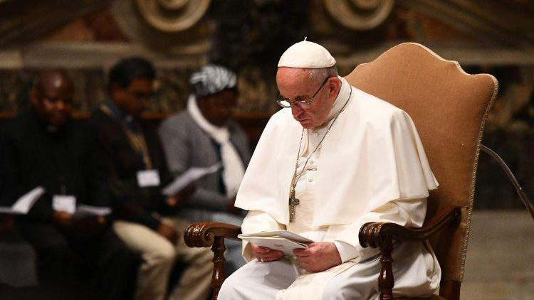 Папа оголосив на 23 лютого день молитви і посту за мир