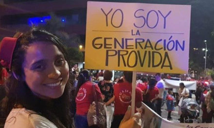 800 тисяч перуанців вийшли на марш за життя