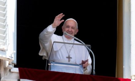 Папа: Не ми визначаємо, хто є ближнім, а потребуючий впізнає його у милосерді