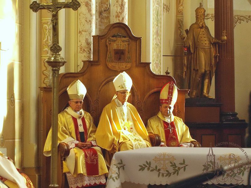 Подячна Служба Божа з нагоди 25-річчя єпископських свячень Антала Майнека