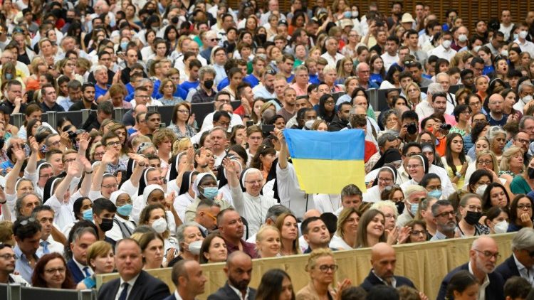 Папа паломникам: моліться за Церкву та за мир у світі й в Україні