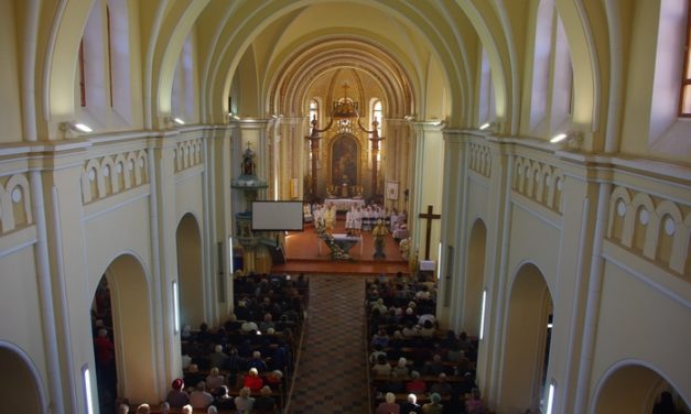 Fête patronalle de la Cathédrale Saint Martin de Moukatchèvo