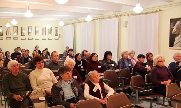 Conférence à Oujgorode