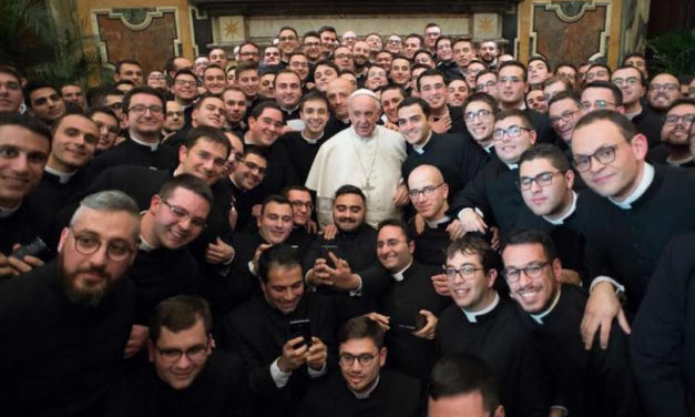 Ferenc pápa üzenete a hivatások 56. világnapjára