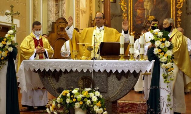 Ragyogjon át rajtunk Krisztus fénye!