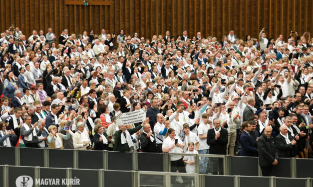 Zarándoklat Ferenc pápa egy évvel ezelőtti magyarországi látogatása alkalmából