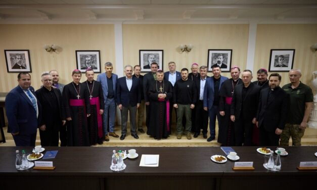 Római katolikus püspökök találkozója Ukrajna elnökével