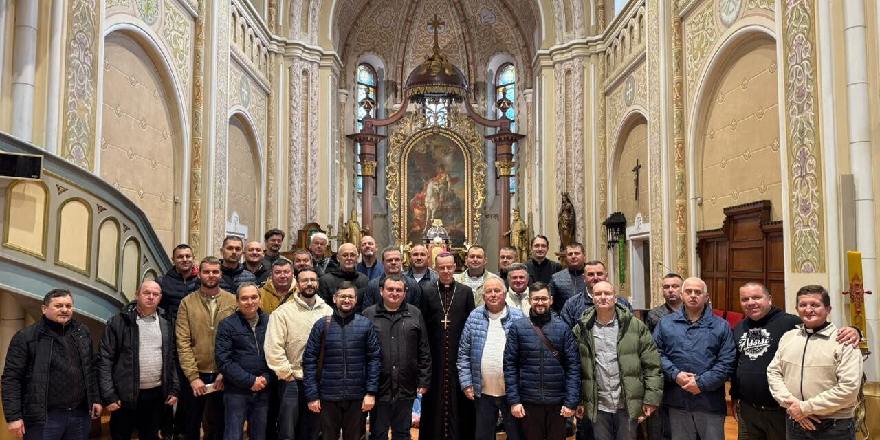 „A remény zarándokai” – Férfiak jubileumi zarándoklata Munkácson