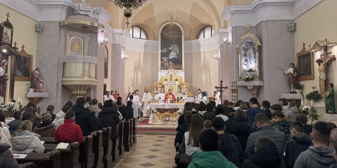 JÉZUS  VELÜNK VOLT – IFJÚSÁGI TALÁLKOZÓ RAHÓN