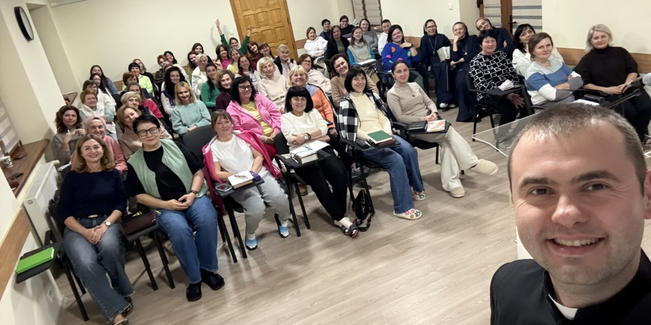 NŐK SZÁMÁRA SZERVEZETT ADVENTI LELKIGYAKORLAT SZINYÁKON