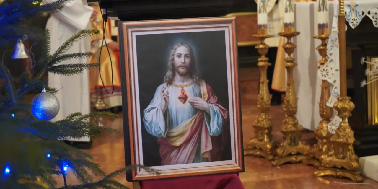 A Római Katolikus Egyház struktúráinak helyreállítása 35. évfordulója és Jézus Szentséges Szíve Évének kezdete