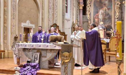 Lucsok Miklós püspök: éljünk a jelenben és  imádkozzunk állhatatosan a békéért
