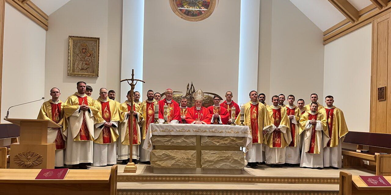 Összukrajnai ifjúságpasztorációs szimpózium