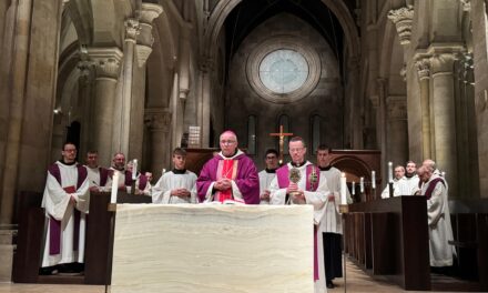 Szent Benedek ereklyéje érkezik a Munkácsi Római Katolikus Egyházmegyébe a békéért való imádság jegyében