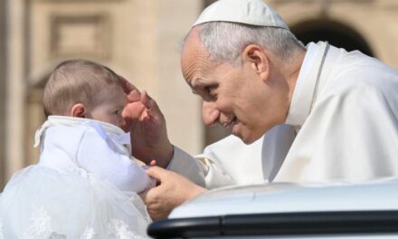 Leó pápa: A háború őrületében az életet minden szakaszában meg kell védenünk