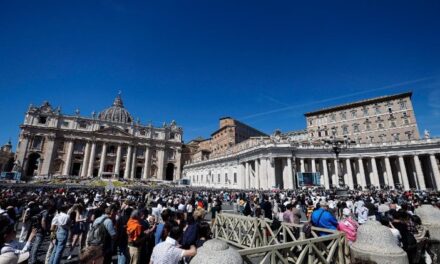 Leó pápa Regina Coeli imája: A föltámadt Krisztus maga a jó és igaz Hír – hirdessük!