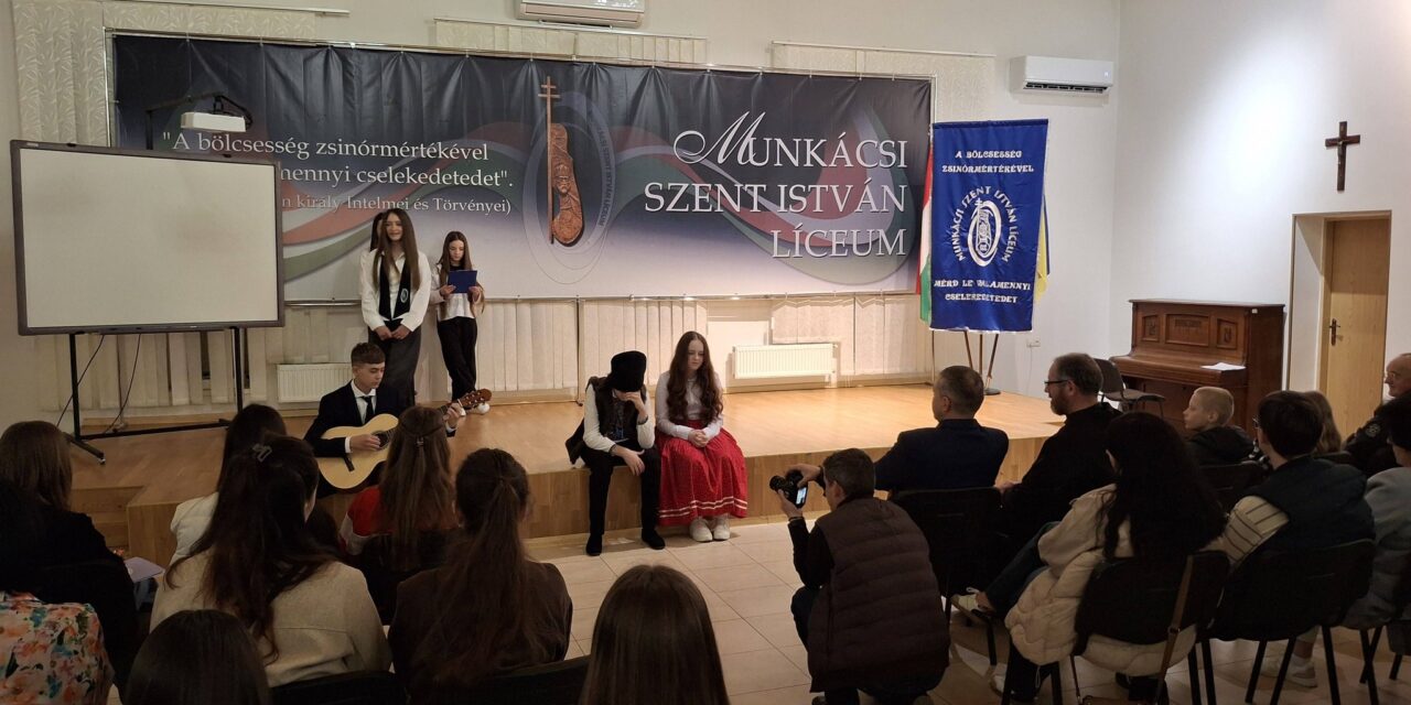 Nyitott kapukkal és befogadó közösséggel várja új diákjait a Szent István Líceum