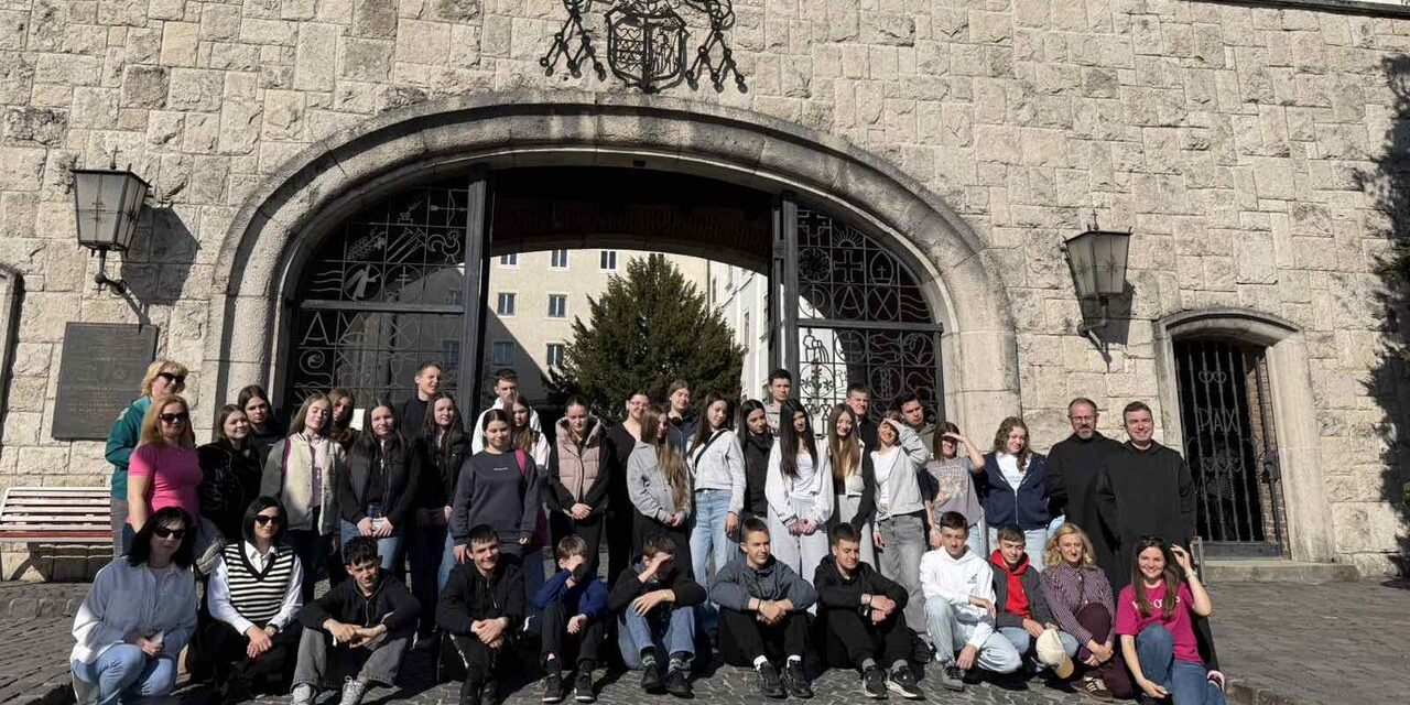 Munkácsi diákok látogatása Pannonhalmán