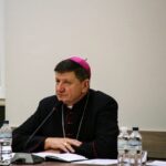 Az Ukrajnai Római Katolikus Püspöki Konferencia elnöke közös imavirrasztásra hív Leó pápával április 11-én