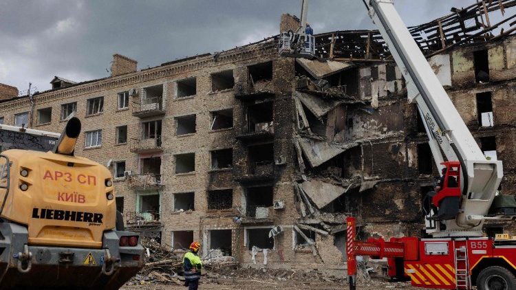XIV. Leó elítéli az ukrajnai támadások közelmúltbeli fokozódását
