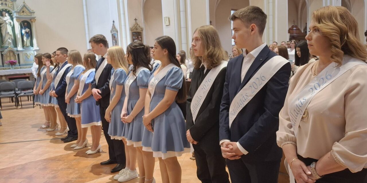 Ballagási ünnepség a Munkácsi Szent István Líceumban