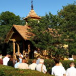 Lucsok Miklós püspök az ungvári skanzenben: Büszkék lehetünk arra, hogy megmentünk egy templomot