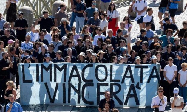 A 25 évvel ezelőtti terrortámadás kötelezzen el minket a béke mellett – Leó pápa felhívása