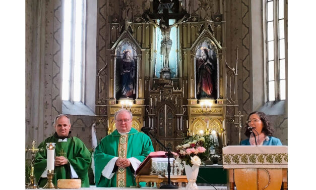 Édesanyák Jézus Szívénél – Egyházmegyei találkozó Beregszászban