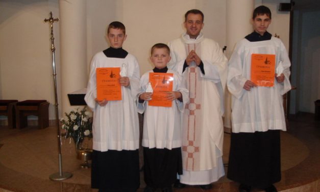 Наші довжанські міністранти