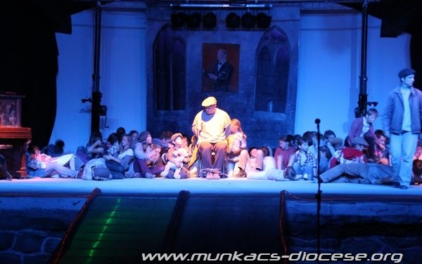 Мюзикл “Десь у Європі” у Берегові