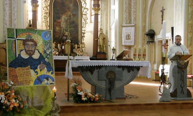 Мукачево відвідав паломницький образ Св. Домініка та його мощі