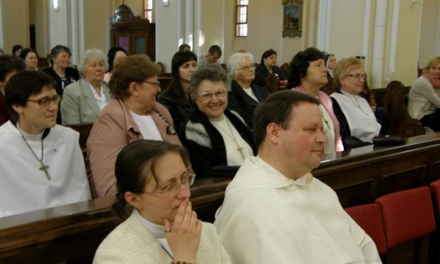 Паломницький образ Св. Домініка та його мощі у Мукачеві