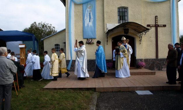 Фоторепортаж відпусту Розарієвої Діви Марії в Глибокому