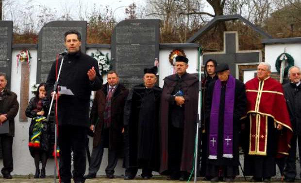 Вшанування жертв «маленький робот» на Закарпатті