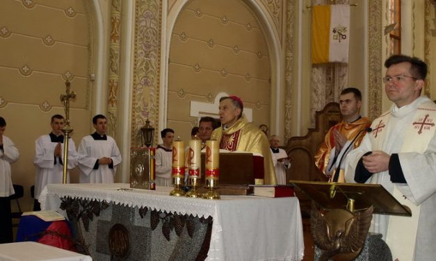 Меса посвячення Мира у мукачівській катедрі св. Мартина