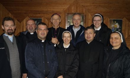 Заснування міжпровінційної спільноти Марійних Сестер Чудотворного Медальйону в Україні