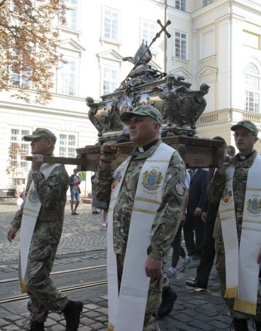 Вітання Головного Військового Капелана Львівської Архідієцезії о. Івана Заяця із Днем Збройних Сил України