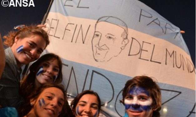 Твіт Папи Франциска до молоді: Не бійтеся!