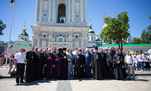 Києвом пройшла Хода на захист прав дітей і сім’ї