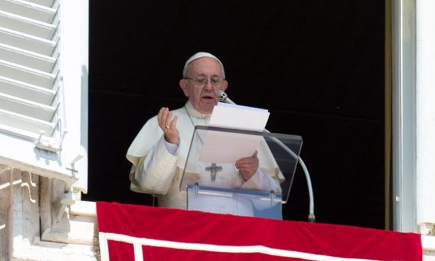 Папа: Кожен з нас – цінний камінь в будові Церкви