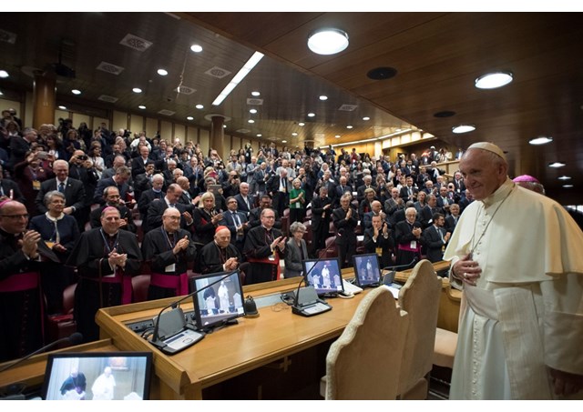 Папа: Союз між чоловіком та жінкою покликаний взяти відповідальність за світ