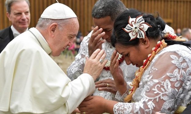 Папа Франциск про сім’ю: не абстрактний ідеал, а життєва дійсність