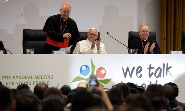 Церква серйозно ставиться до вашого внеску. Папа відкрив перед-синодальну зустріч молоді