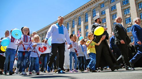 Долучайтеся до Всеукраїнської Ходи на захист прав дітей і сімей!