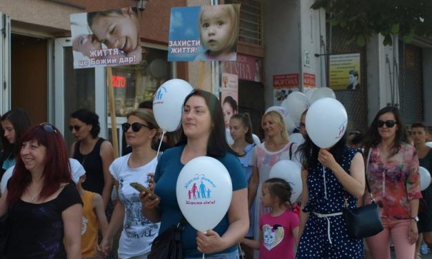 «Так!» збереженню життя та сім’ї. Хода у м. Мукачеві, 2018 р.