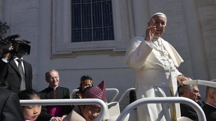 Протягом липня Папа не проводитиме загальних аудієнцій