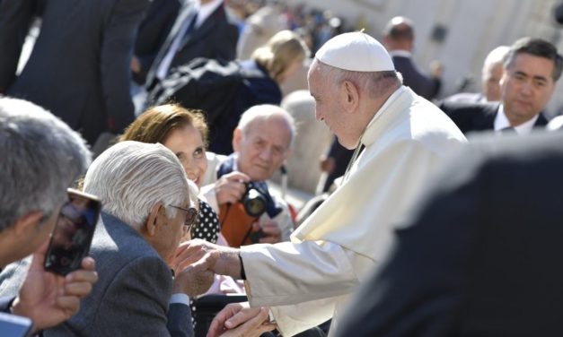 Папа: Бог любить кожне життя!