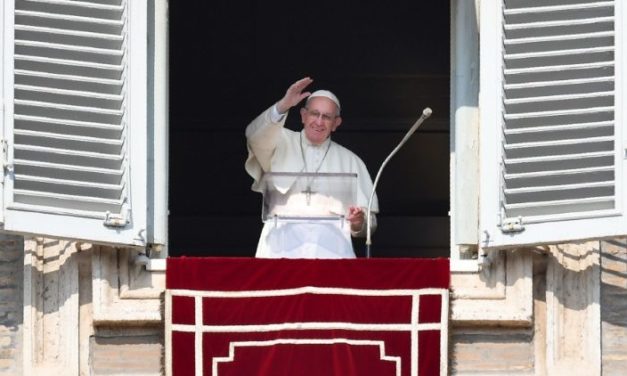 Папа: Дорога служіння – магістраль, що веде до неба