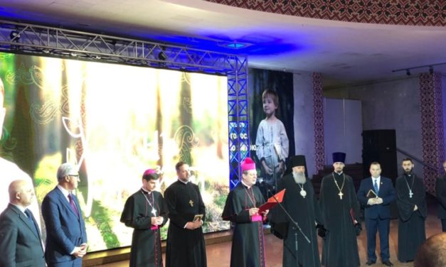 Виступ Його Високопреосвященства Архієпископа Клаудіо Ґуджеротті, Апостольського Нунція в Україні, з нагоди Всеукраїнського Дня молитви за сиріт, Київ, 11 листопада 2018 року, Український Дім