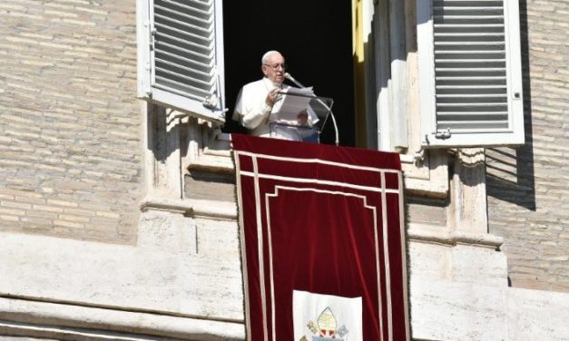 Папа: Відкинути «культуру війни»